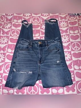 American Eagle Distressed High Rise Jeans